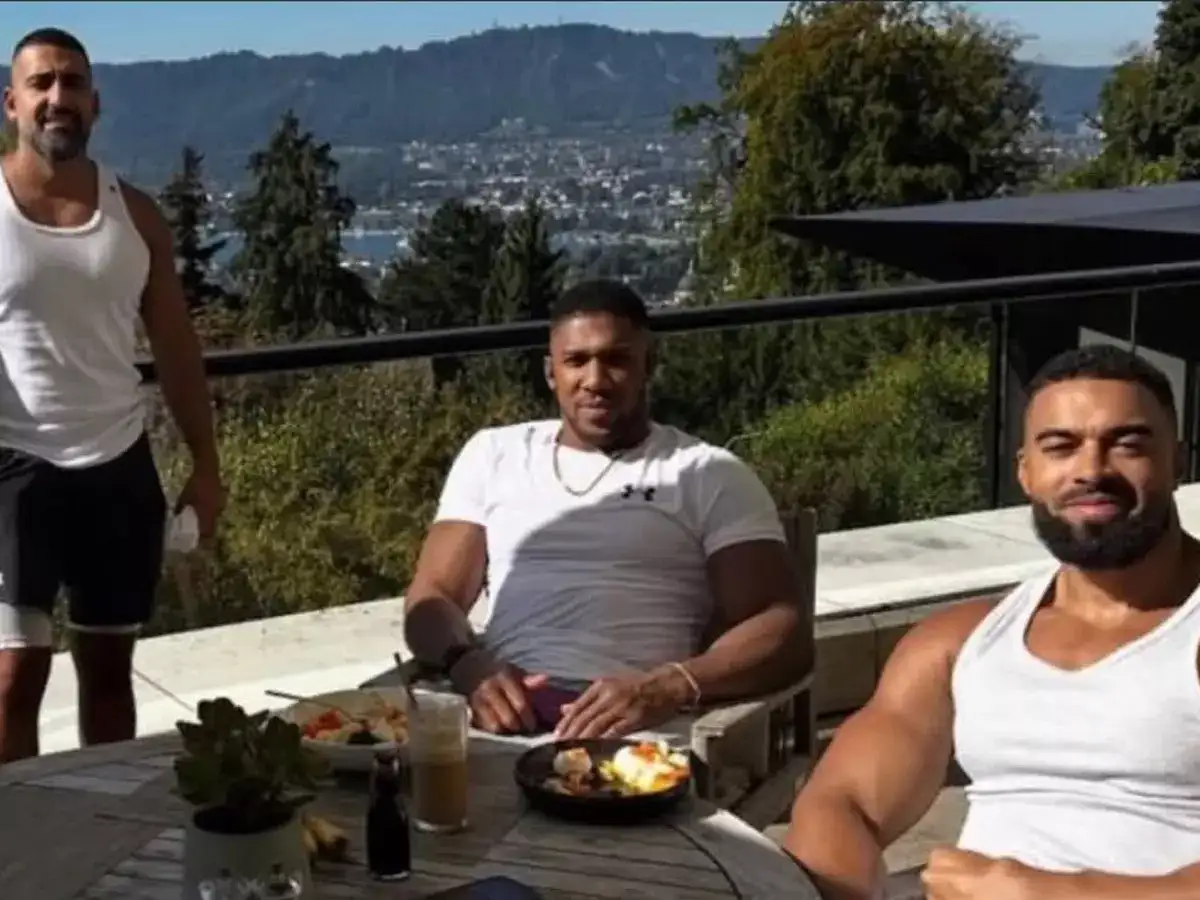 Who were Sina Ghami and Latif Ayodele? Anthony Joshua's close ...