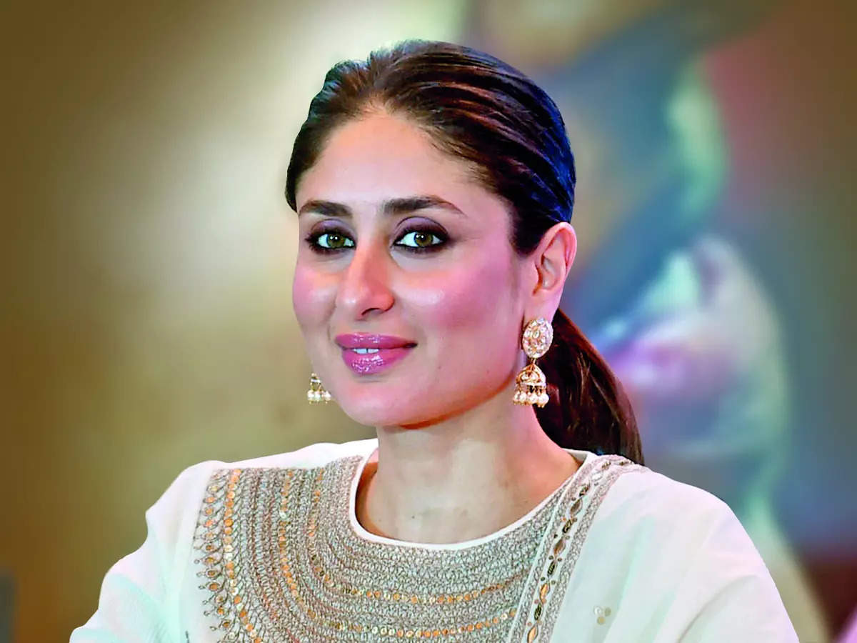 kareena: Kareena Kapoor Khan working on producer Rhea Kapoor's upcoming  project - The Economic Times