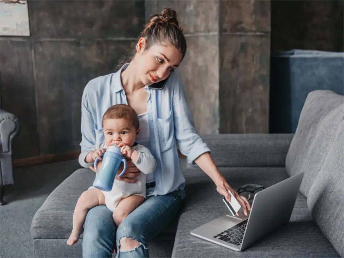 Can you quit your job to become a homemaker? Consider these 4 factors ...