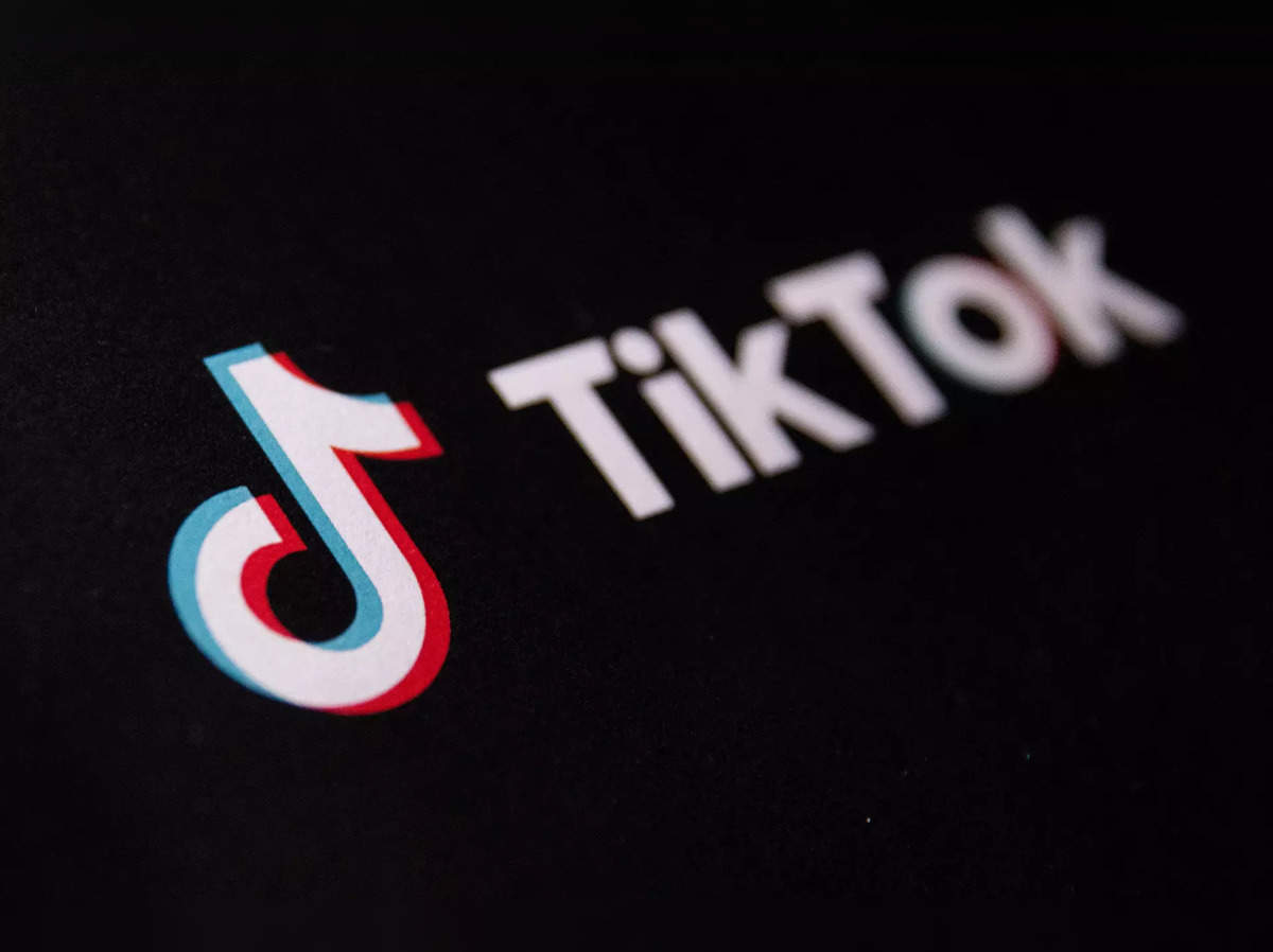 Video TikTok to begin sharing ad revenue with top creators - ABC News