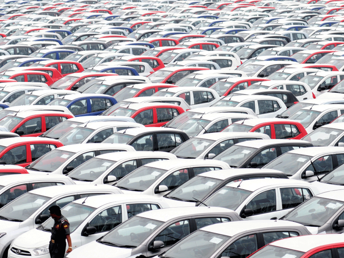 Passenger vehicle exports from India rise 46 pc in April-Dec; Maruti Suzuki  leads segment - The Economic Times