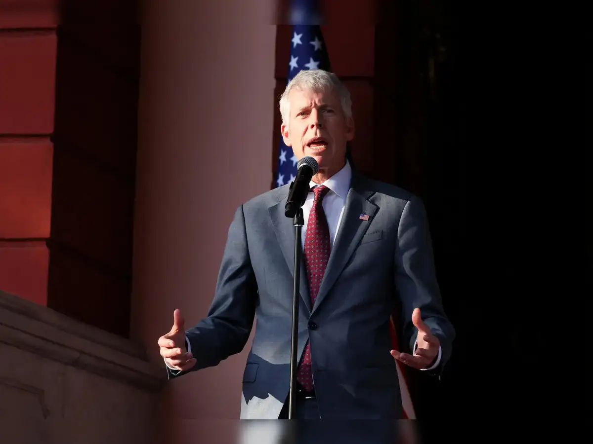 US conducts first air transport of nuclear microreactor in bid to show technology\'s viability