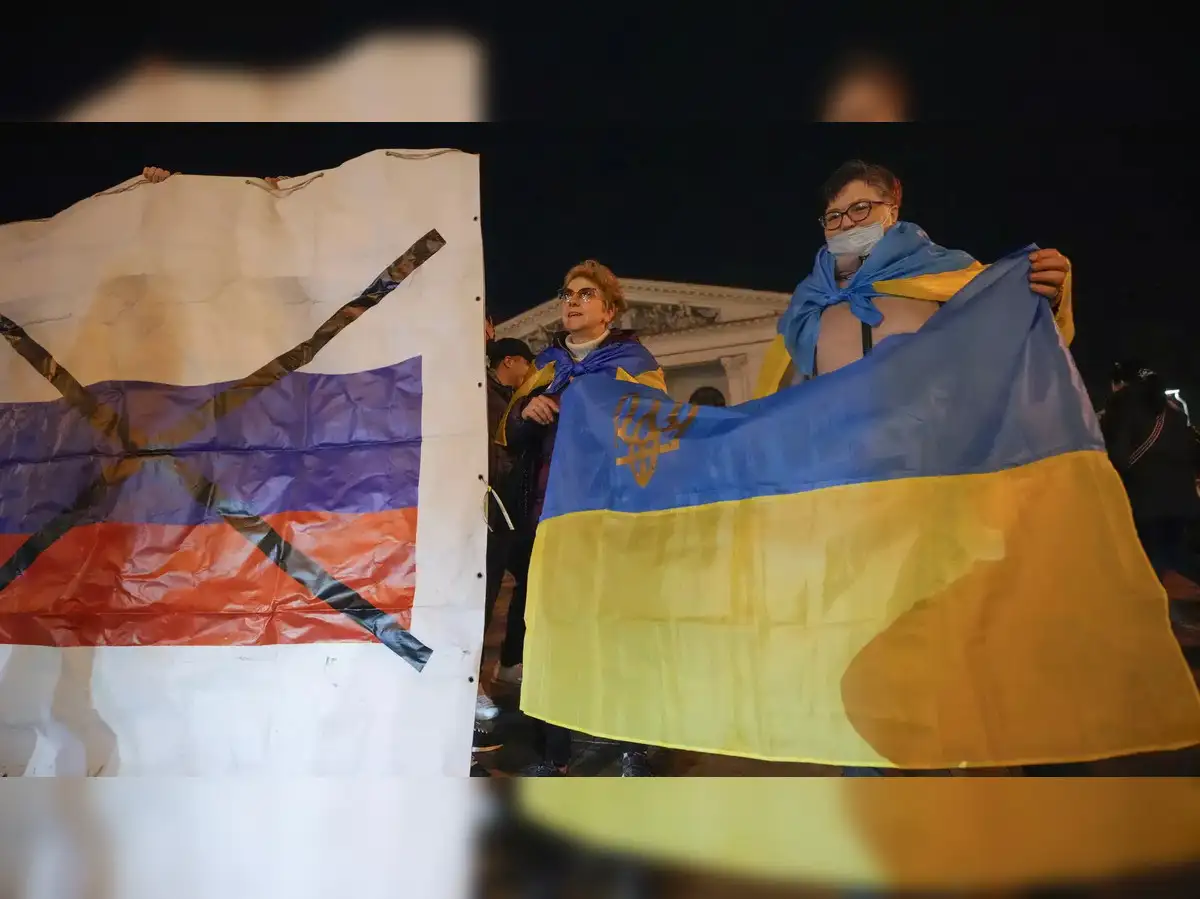 Russia Cryptocurrency: Russia could use cryptocurrency to blunt the force  of US sanctions - The Economic Times