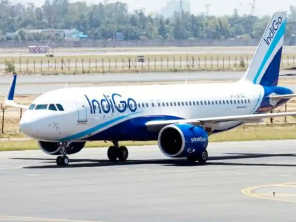 IndiGo to reinstate pilot salaries to pre-Covid levels from November - The  Economic Times