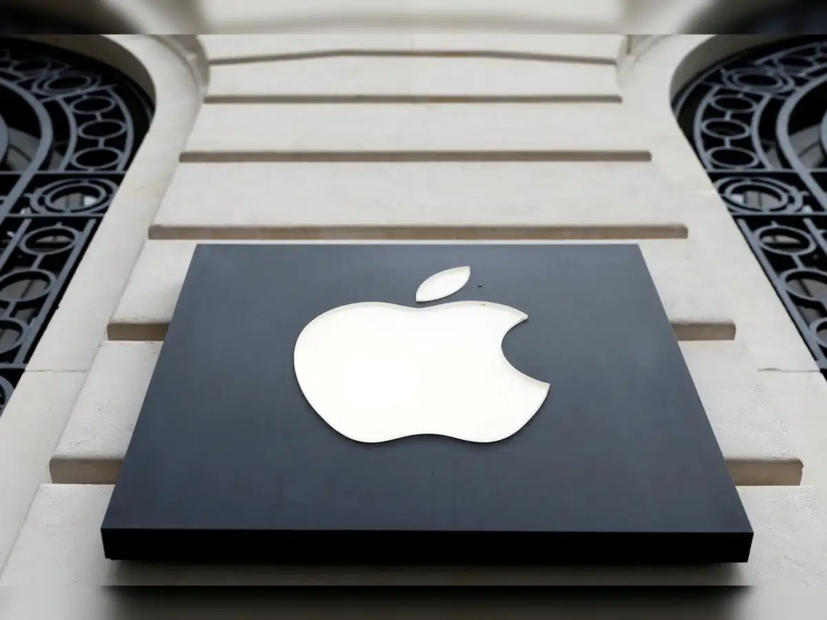China consumers file antitrust complaint against Apple over app store practices - The Economic Times