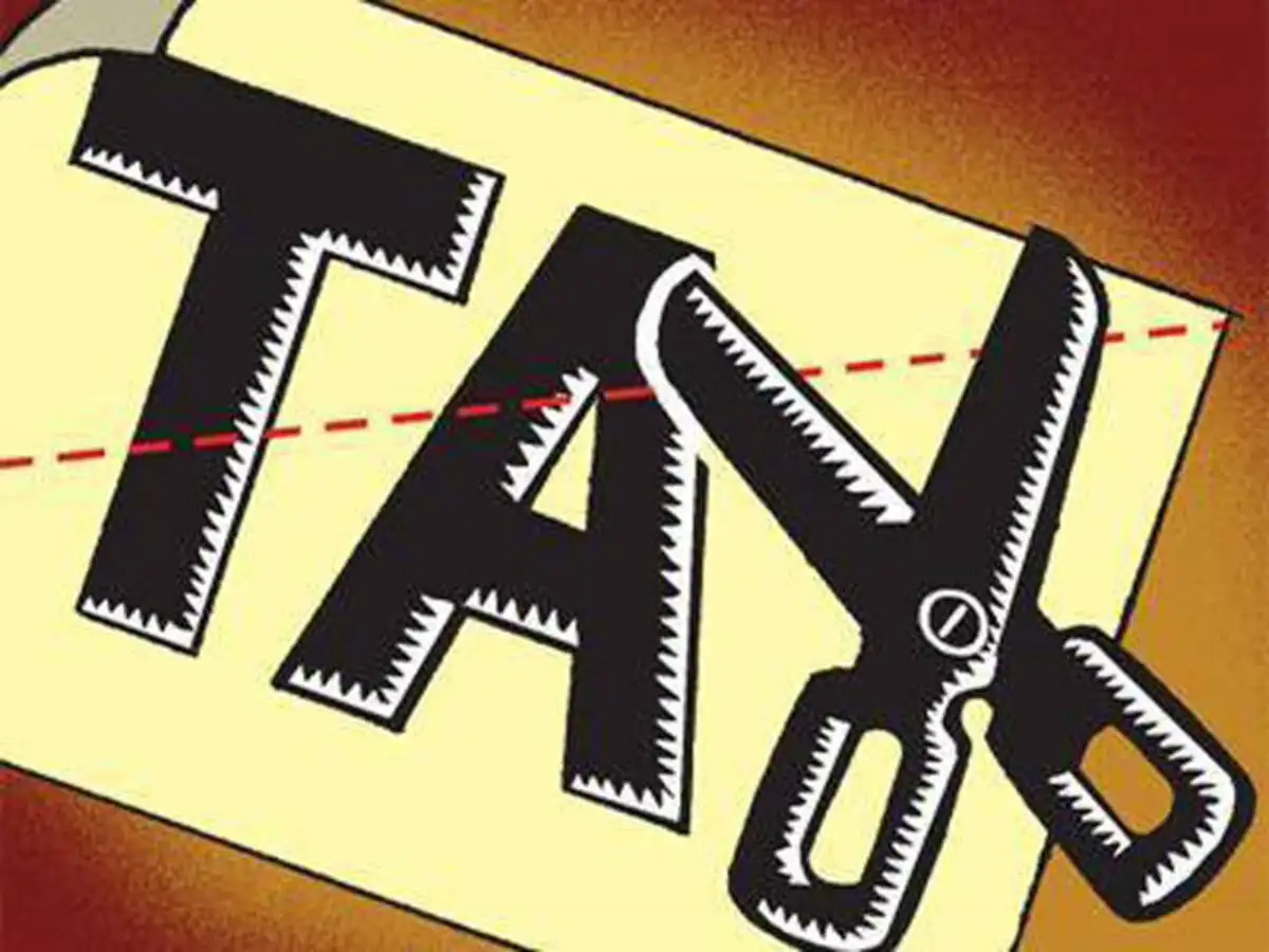 Tax Optimiser: Chenappan can cut tax outgo by Rs 64K via NPS, salary rejig  - The Economic Times