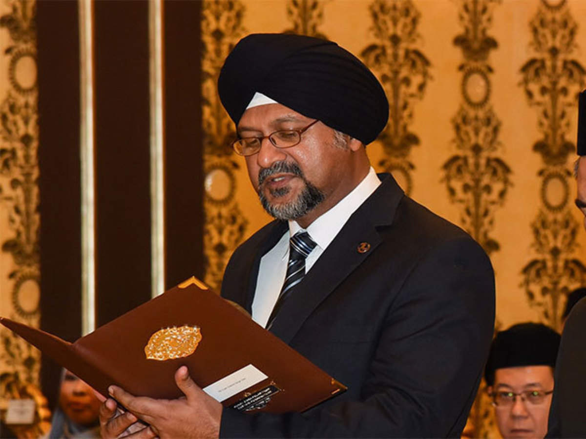 Mahathir Mohamad Gobind Singh Deo Is Malaysia S First Sikh Minister The Economic Times
