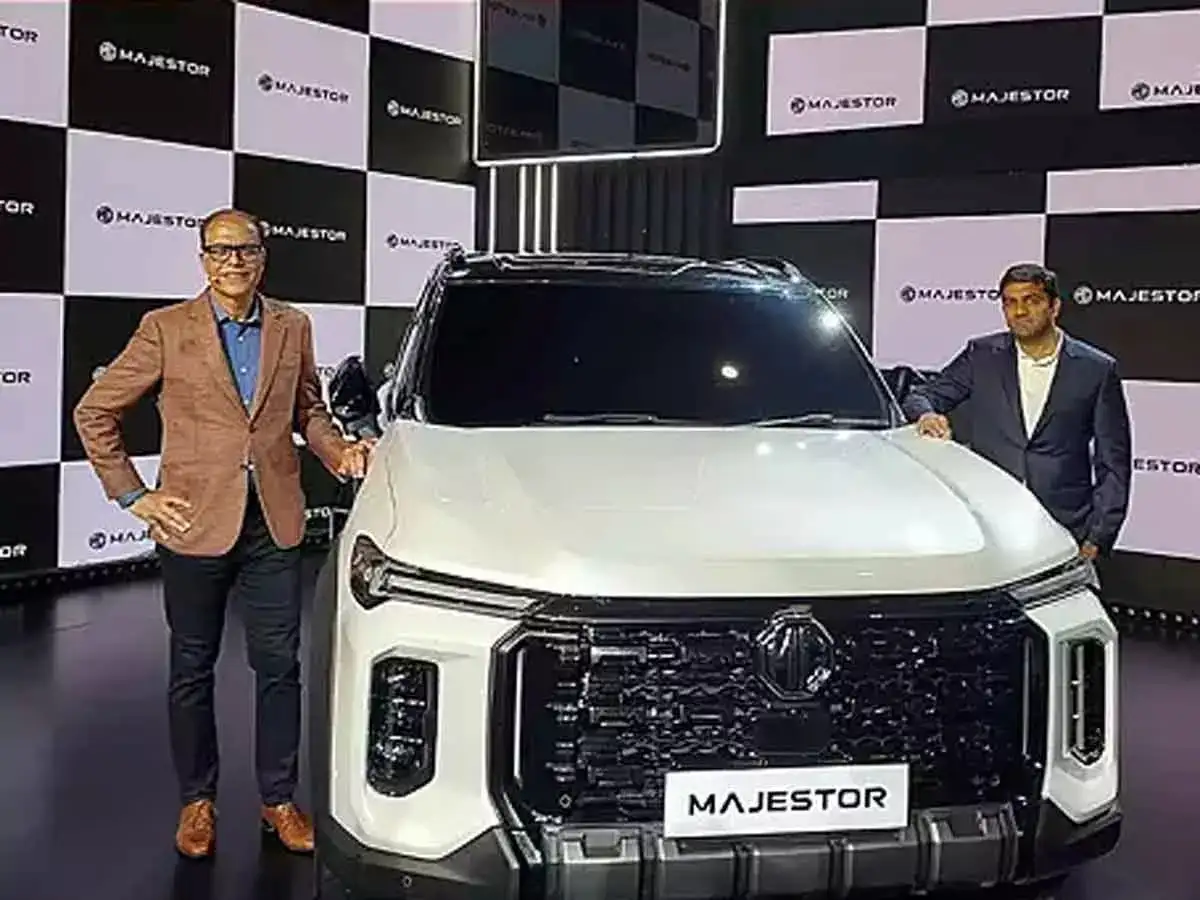 Bharat Mobility Global Expo 2025: JSW MG Motor unveils SUV ...