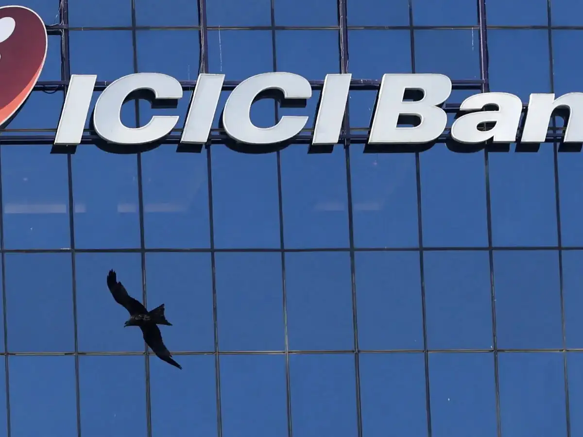 Icici Bank Raises 17 88 Billion Through Fcnrb Deposits Amid Strong Demand