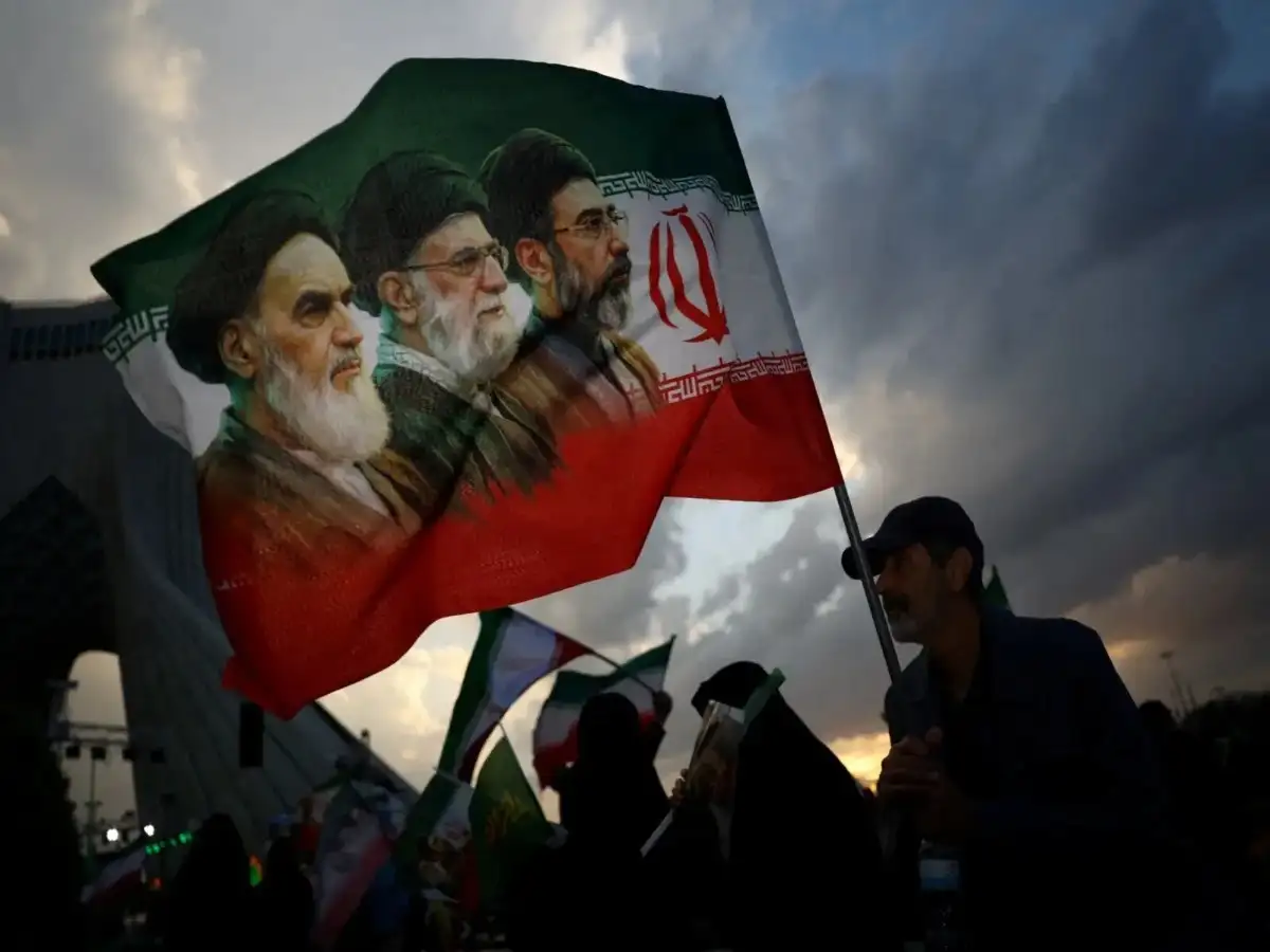 Iran's Revolutionary Guards hold military drills in Tehran as ceasefire  teeters - The Economic Times