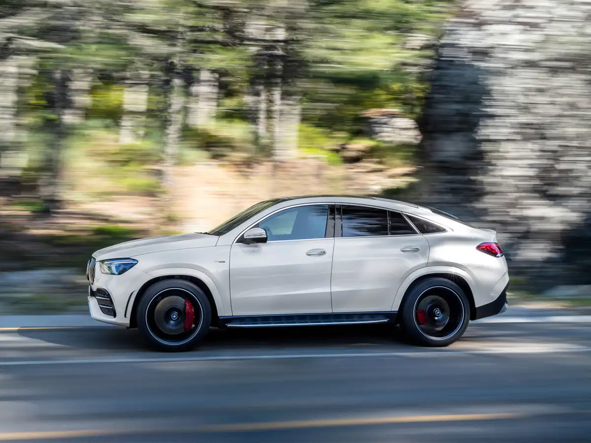 Mercedes Benz AMG GLE 53 4MATIC+ Price: Vroom, vroom! Mercedes Benz  launches AMG GLE 53 4MATIC+ Coupe at price of Rs 1.2 cr - The Economic Times