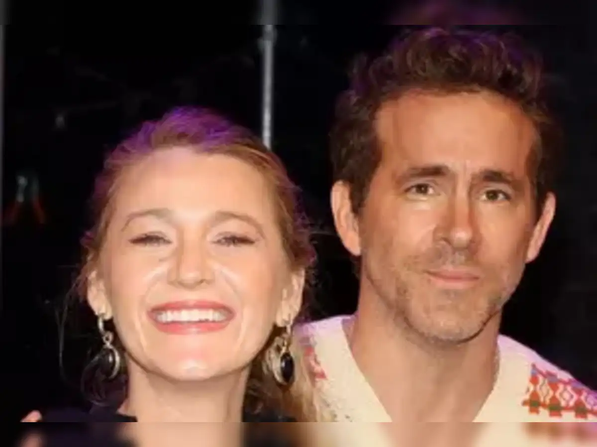 Ryan Reynolds And Blake Lively In Dubai