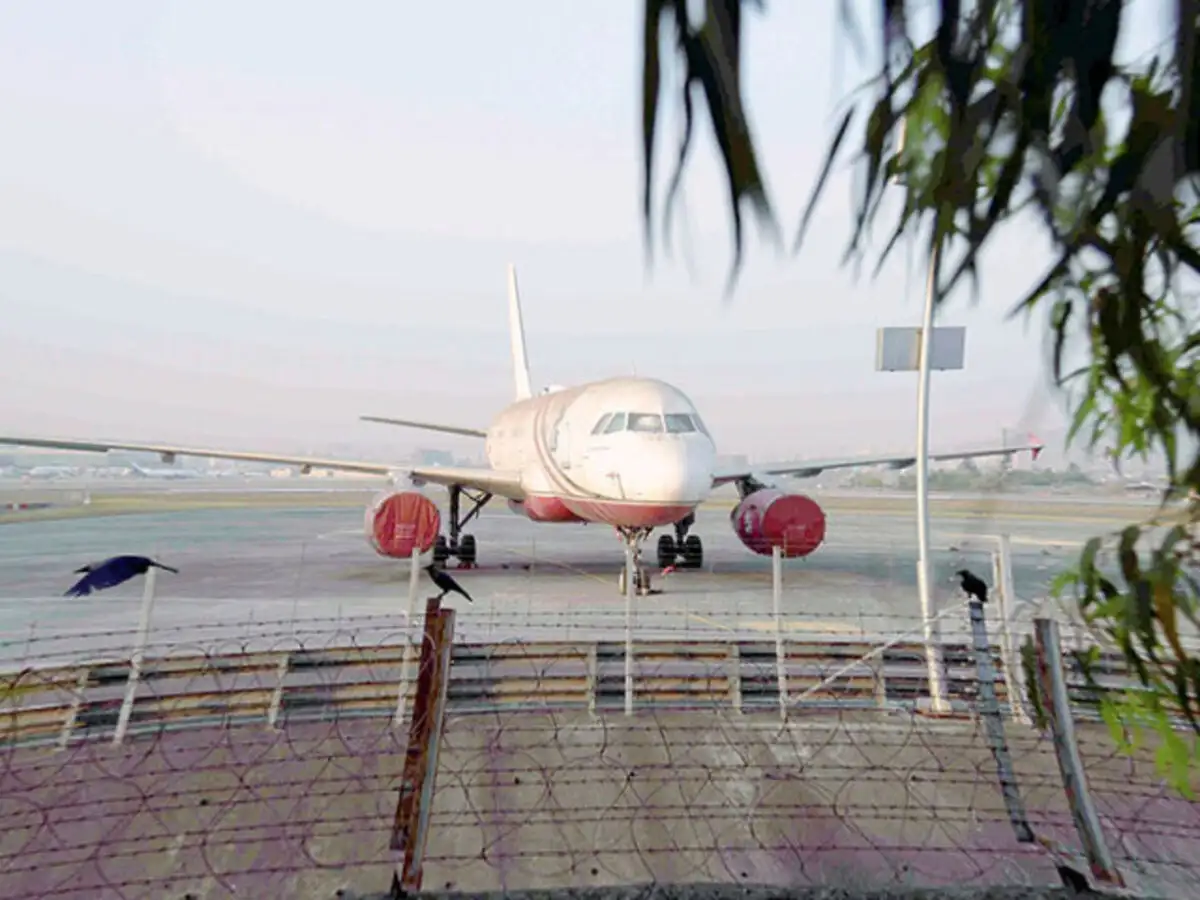 Ministry Wants Pune Airport Land To Be Allotted Fast The Economic Times Location, ways to get to the airport and.