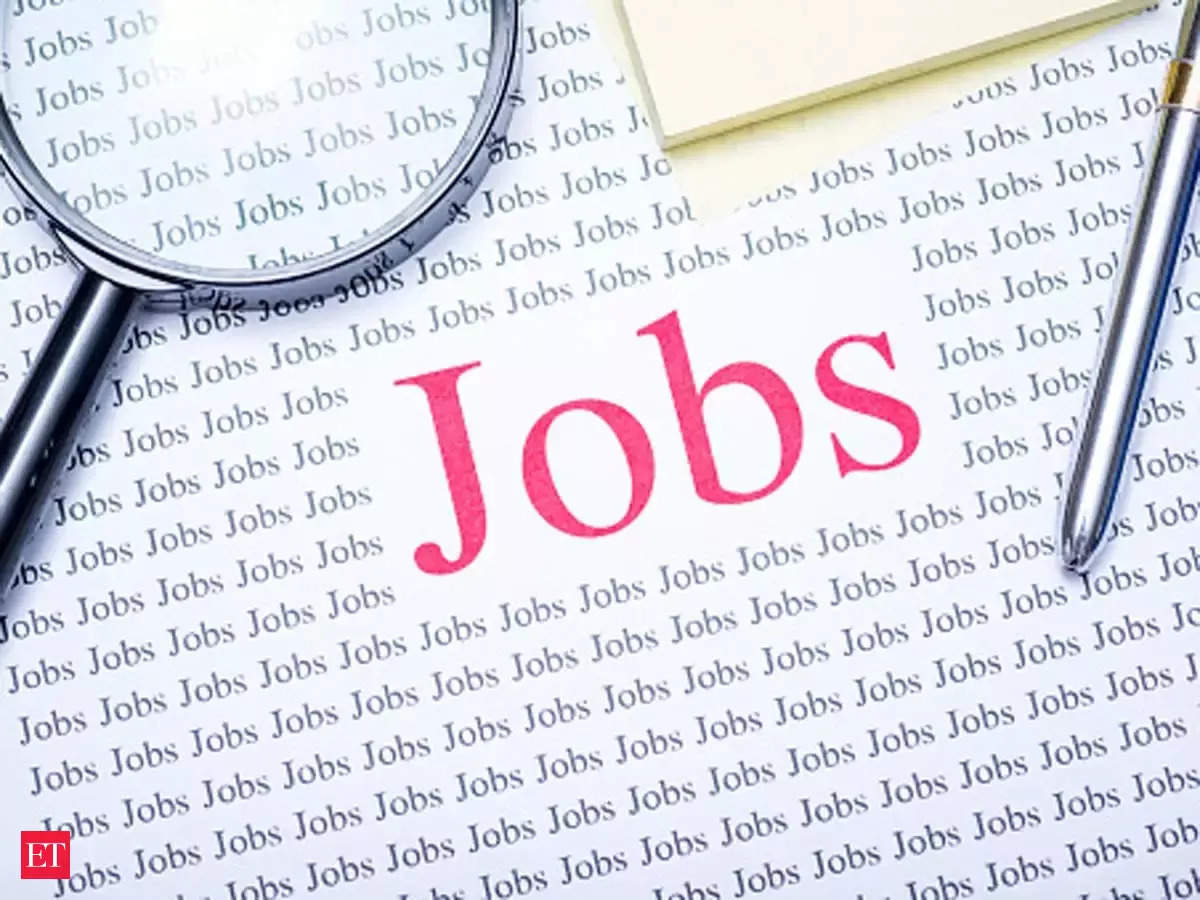 It's becoming harder to find jobs in India's small towns than in cities -  The Economic Times