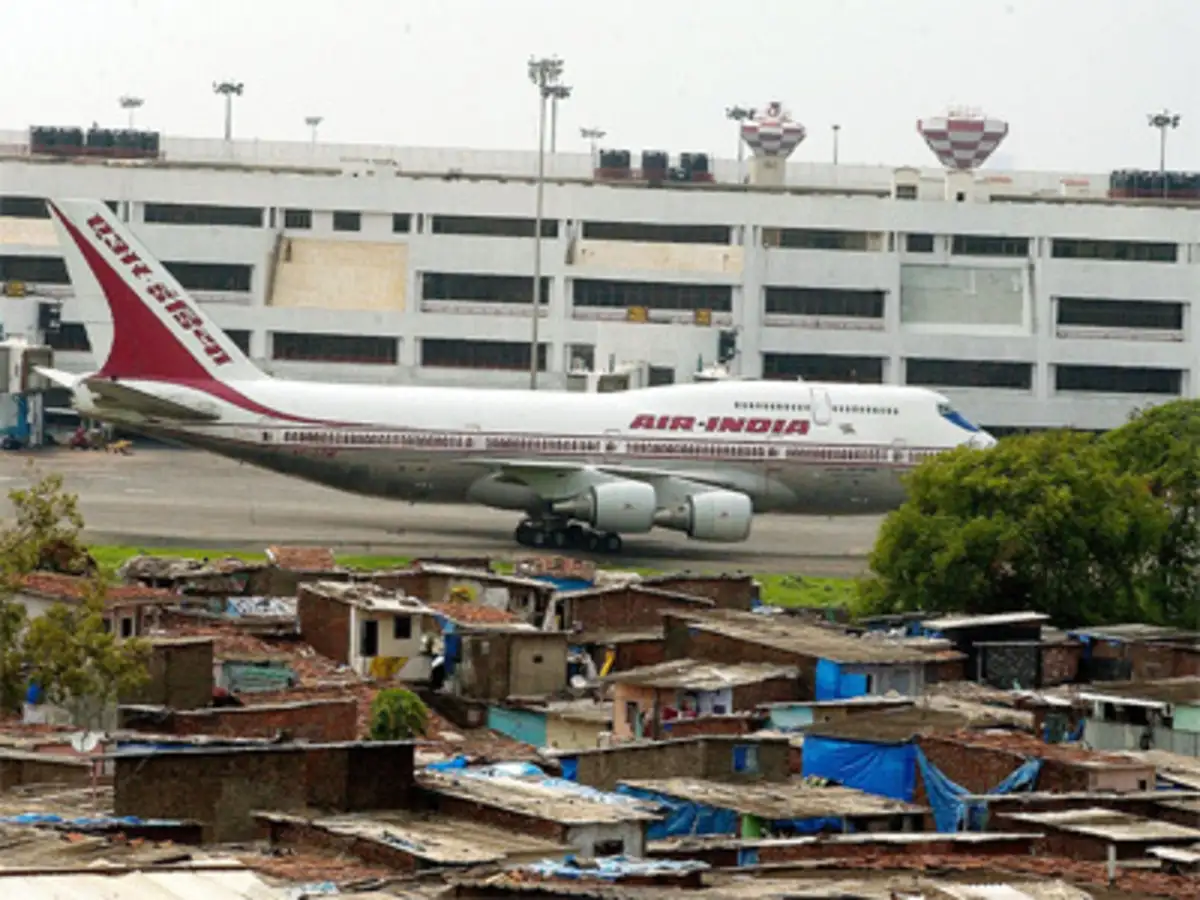 Civil Aviation Ministry Pulls Up Airports Authority Of India For Easing Building Height Norms Around Airports The Economic Times Airports authority of india corporate headquarters rajiv gandhi bhawan, safdarjung.