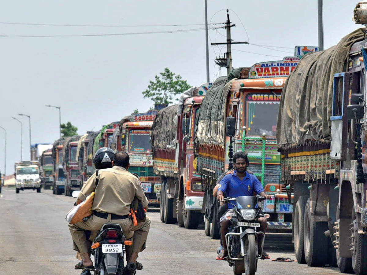 Only 15 Commercial Vehicles Are Plying The Economic Times