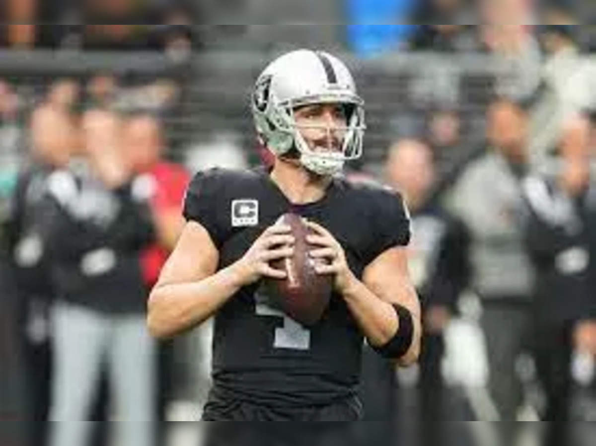 carr: Derek Carr steps away from Las Vegas Raiders after surprise benching  - The Economic Times