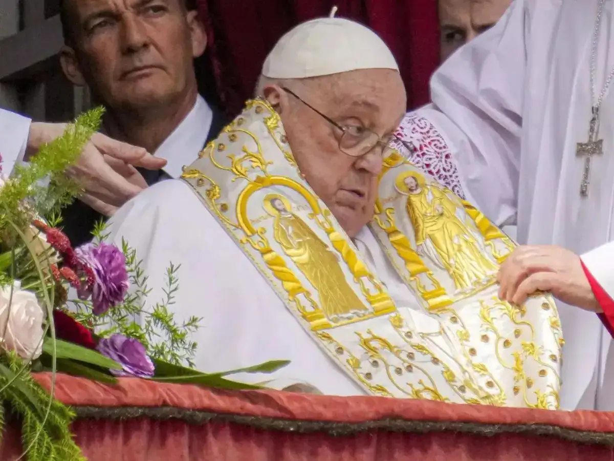 Pope Francis dies a day after Easter, back to 'home of the Father' - The  Economic Times