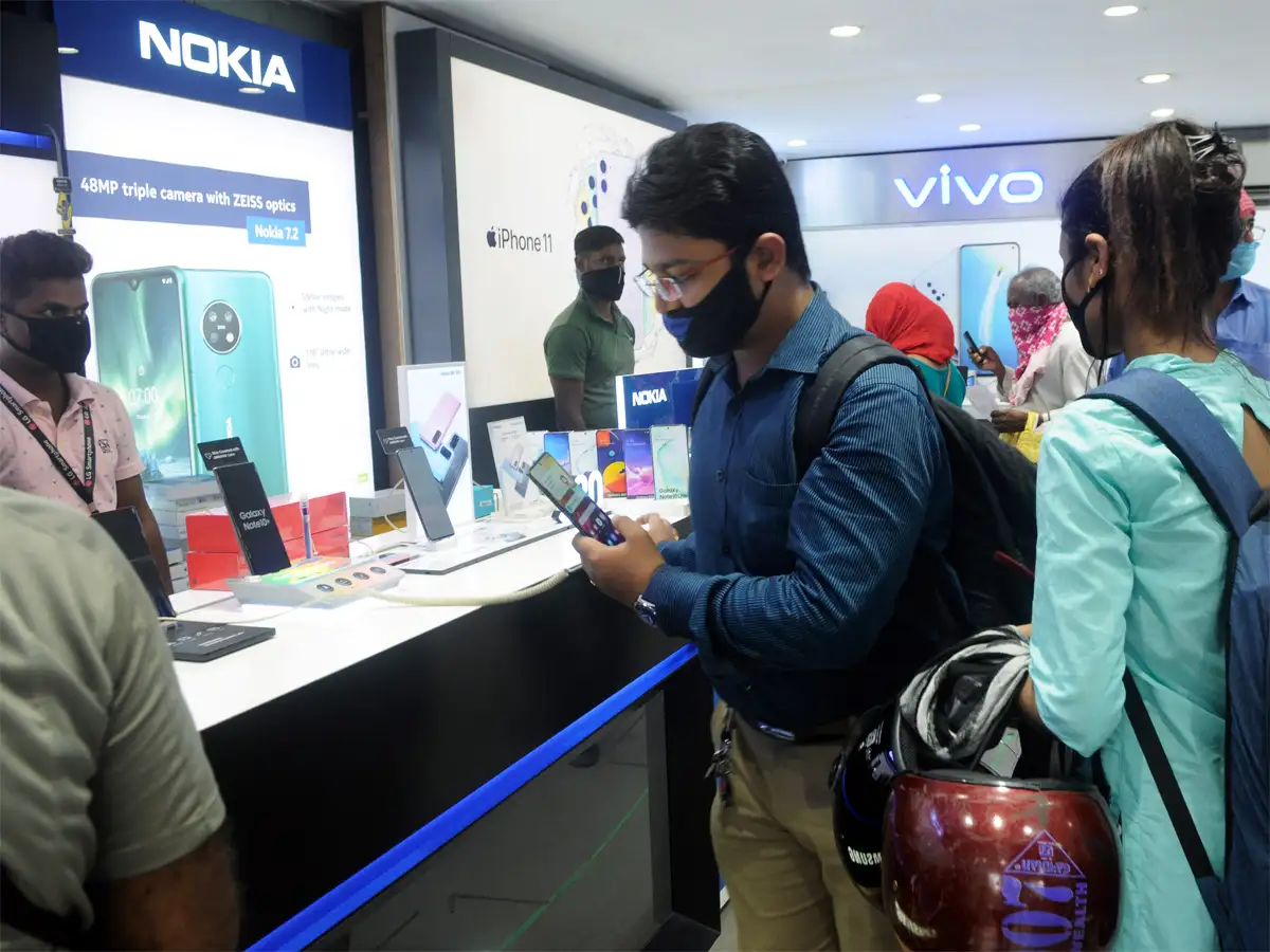 Shopping Pain Prices Of Smartphone Tv Going Up Retailers To Reduce Discount The Economic Times