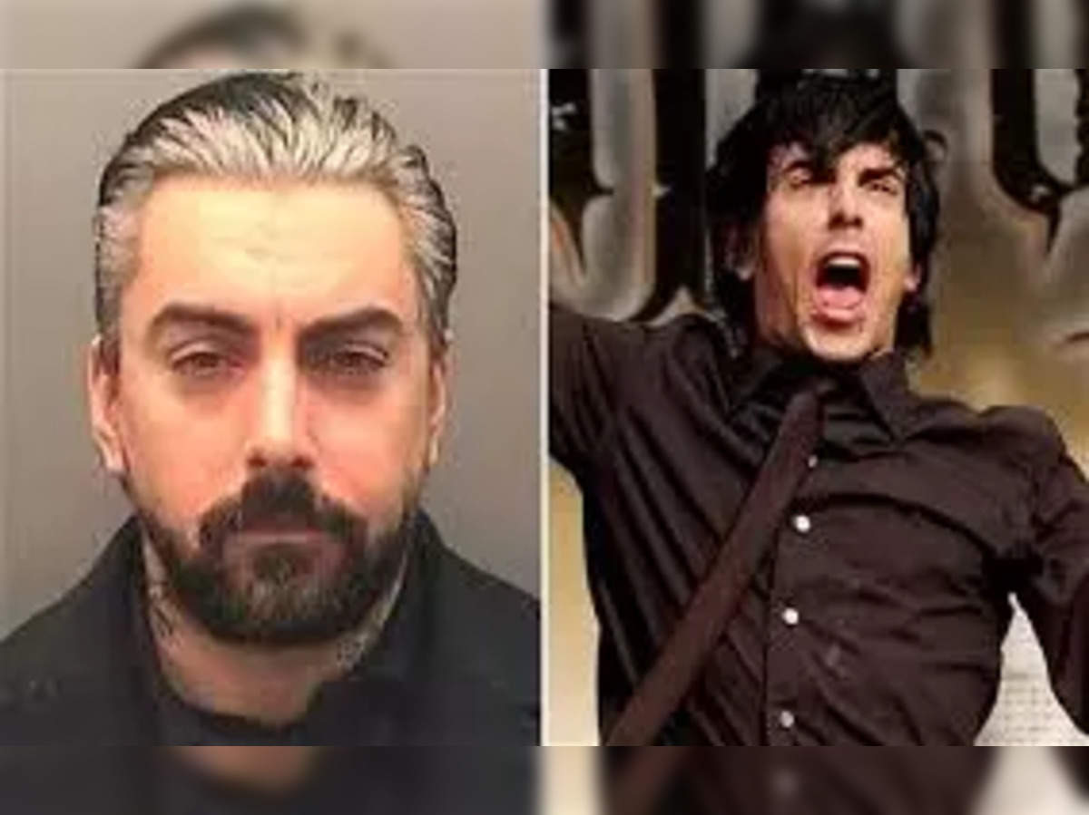 ian watkins: Former Lostprophets frontman Ian Watkins attacked in prison  during 29-year sentence for child sex offences - The Economic Times