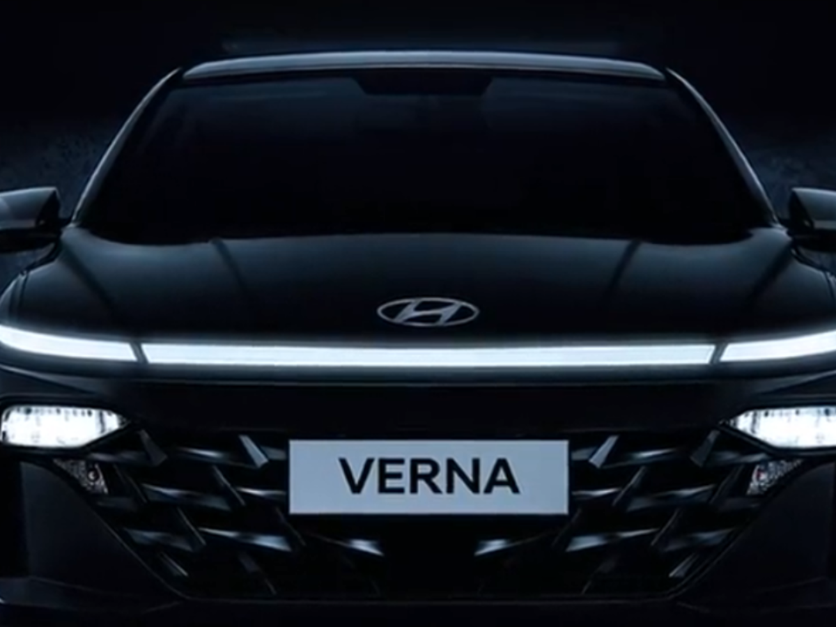 Hyundai drives in new Verna starting at Rs 10.89 lakh; hots up competition in mid-size sedan segment - The Economic Times