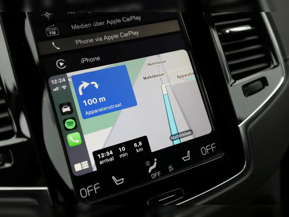 TomTom to cut 300 jobs amid AI shift
