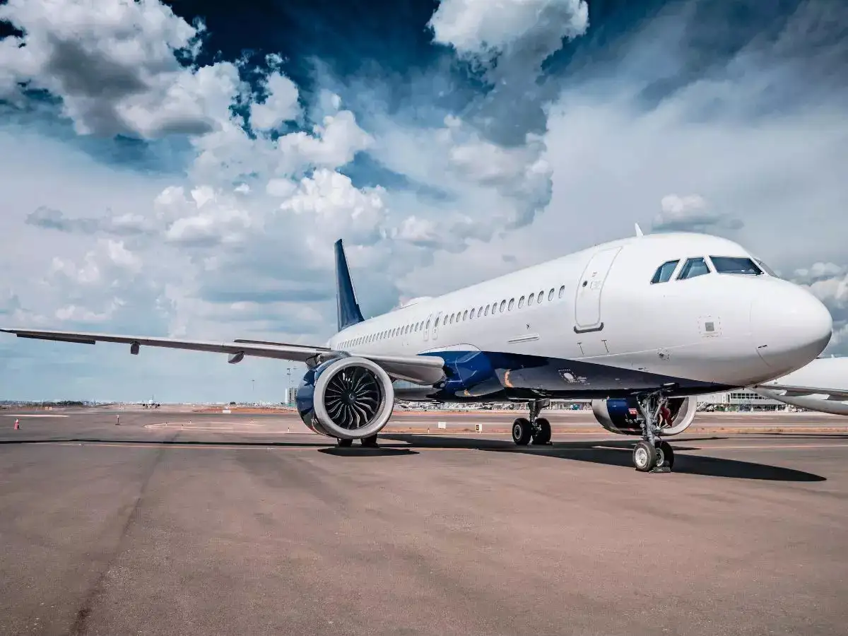 India seeks equal access to slots at European airports  m.economictimes.com