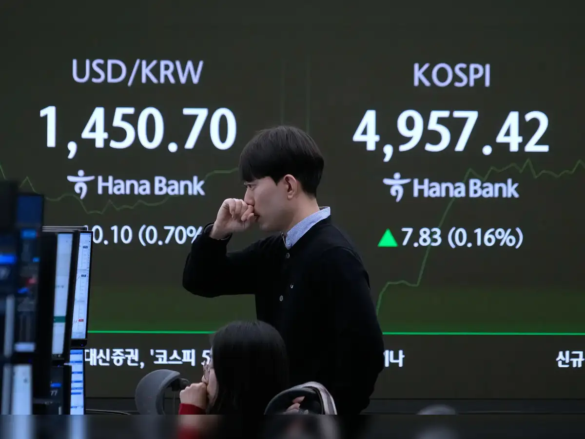 South Korea posts record January exports on AI chip boom - The Economic ...