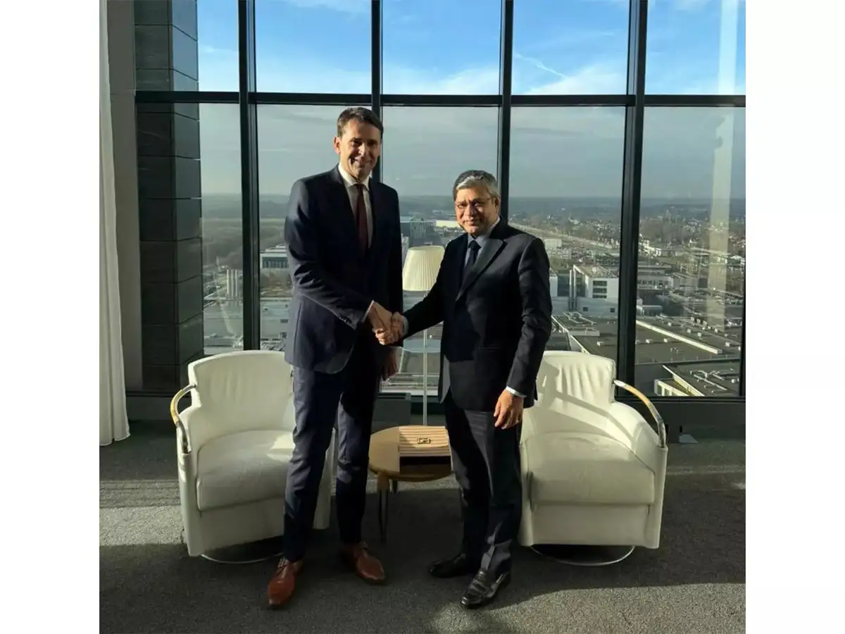 India on track to begin commercial semiconductor chip production in 2026: Ashwini Vaishnaw