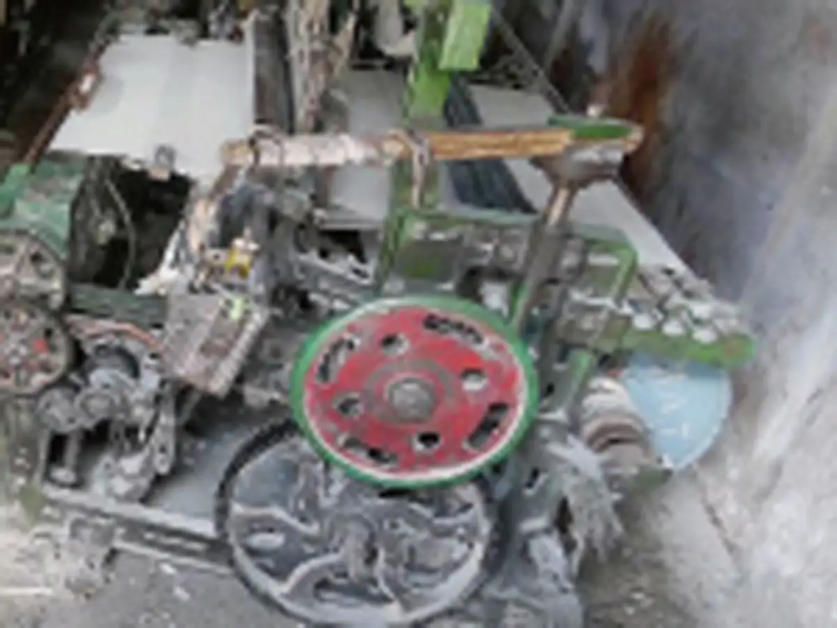 Strike In Spinning Mills In Andhra Tn Hits Bhiwandi Powerlooms The Economic Times Scientists finally solve mystery of huge holes in siberia. andhra tn hits bhiwandi powerlooms