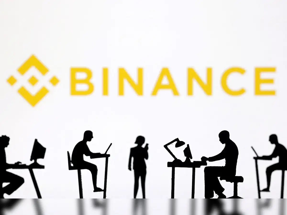 Binance buys $100 million stake in Circle, expands partnership