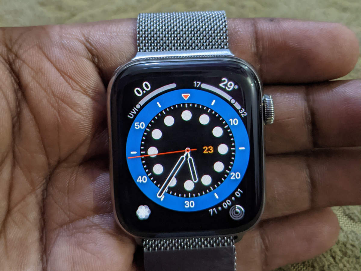 dvs. Seneste nyt Udvalg watch series 6 review: Apple Watch Series 6 review: Best health-focused  smartwatch - The Economic Times
