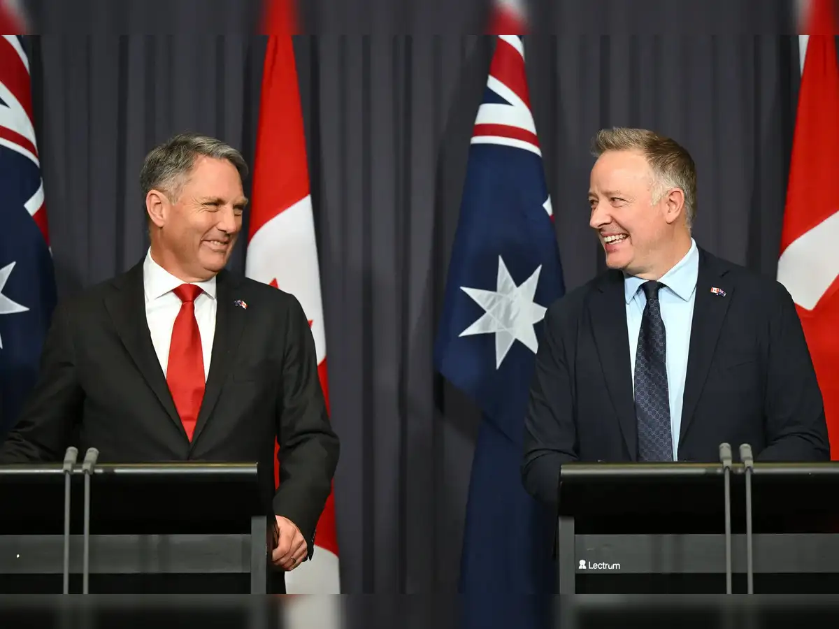 Australia and Canada sign a $1.75 billion deal to build long-range radar in Canada