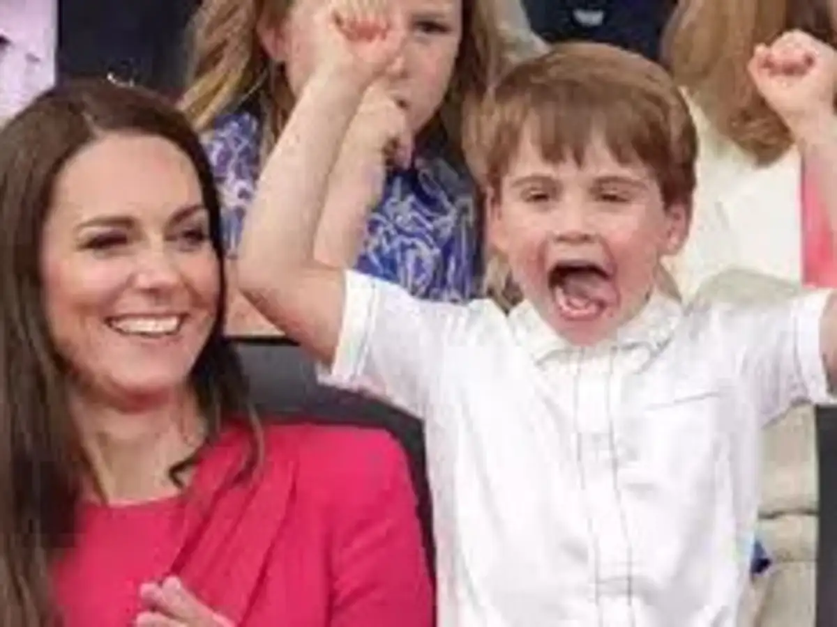 Prince Louis: Why Prince Louis doesn't eat Christmas lunch with other  royals? I'm A Celeb's Mike Tindall reveals more - The Economic Times