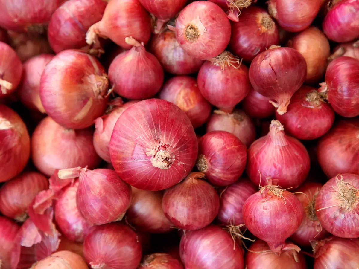Efforts to ease onion prices bearing results, says government - The Economic Times