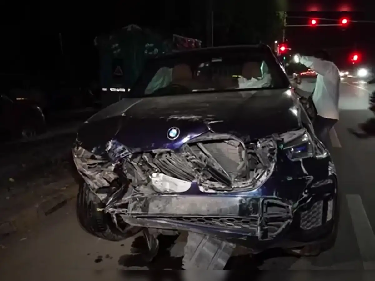 दिल्ली बीएमडब्ल्यू दुर्घटना: वित्त मंत्रालय के अधिकारी का अंतिम संस्कार;  मुख्य आरोपी की शराब की जांच निगेटिव - द इकोनॉमिक टाइम्स