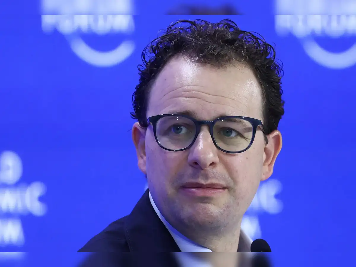 Anthropic raises $65 billion, now valued at $965 b