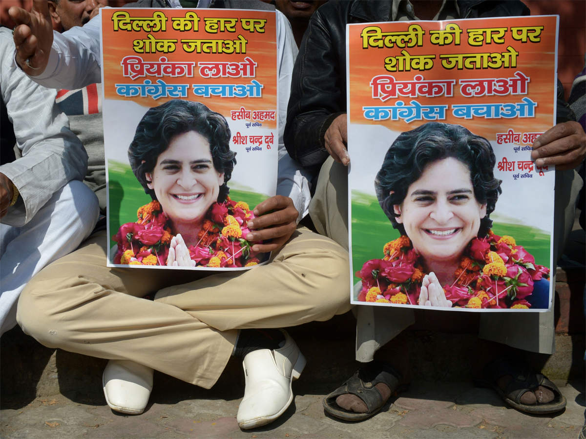 Congress workers want Priyanka Gandhi to take on Narendra Modi in Varanasi  - The Economic Times