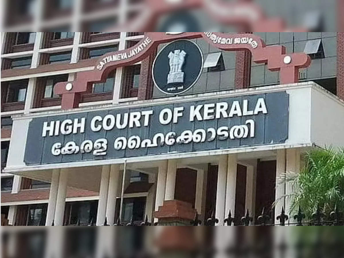 kerala high court: Ashish Desai sworn in as new Chief Justice of Kerala  High Court - The Economic Times