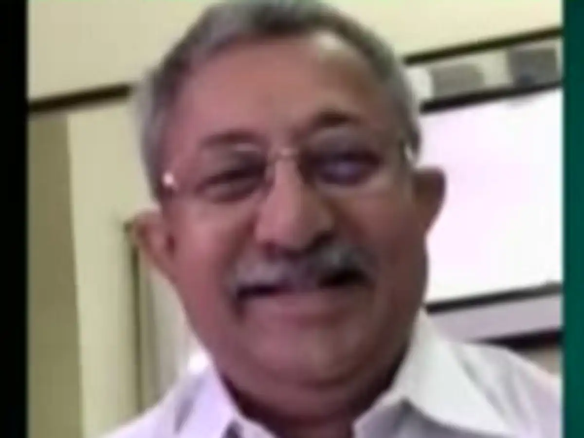EBITDA margins may improve in coming quarters; see FY16 topline at Rs ...