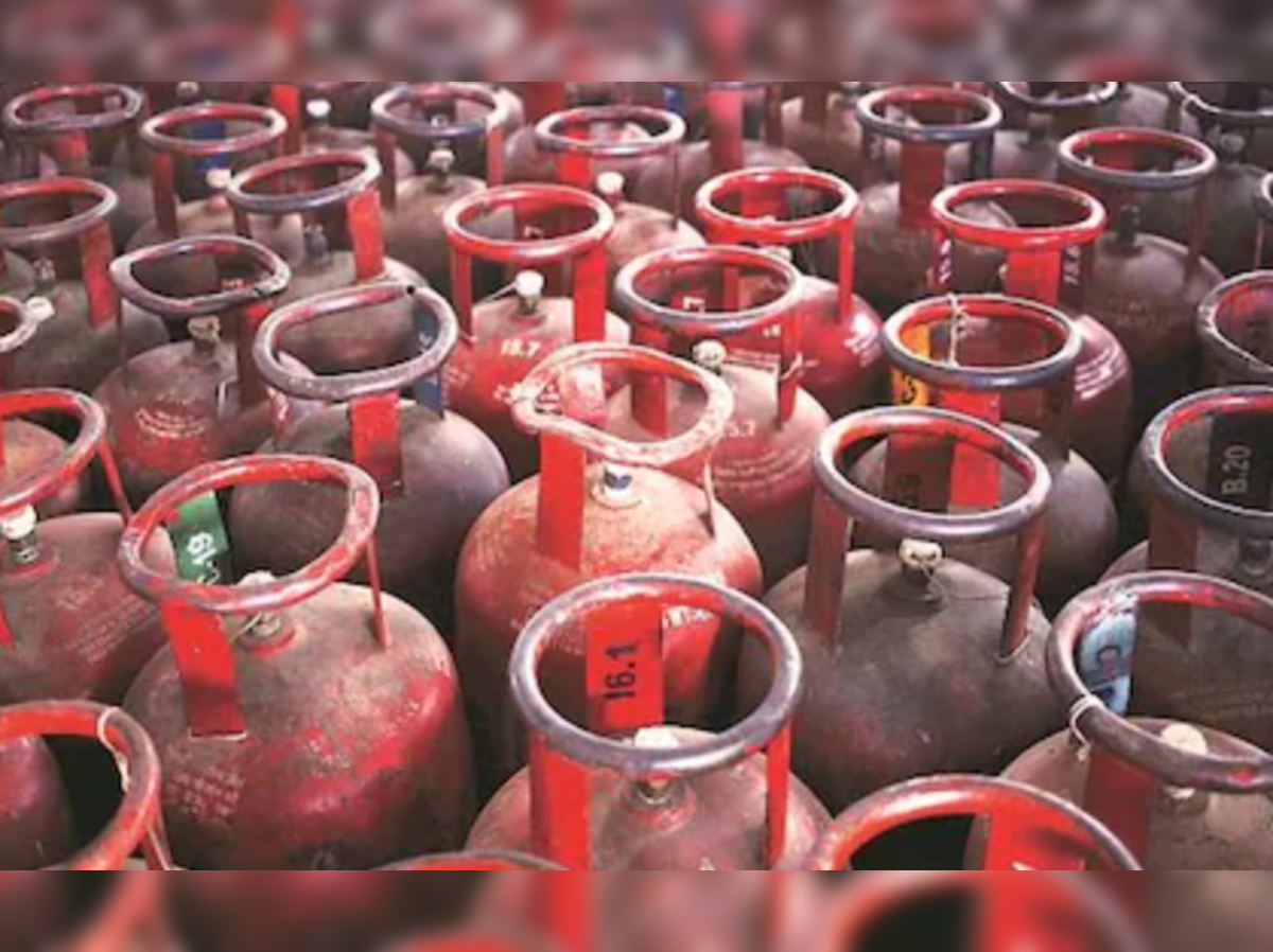 LPG subsidy: No LPG subsidy to households, Rs 200 LPG dole limited ...