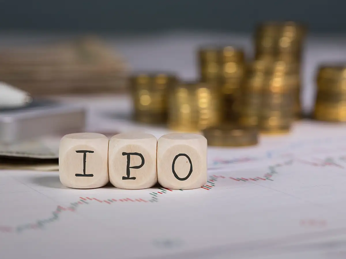 The Buffet with a ticker tape - The Economic Times