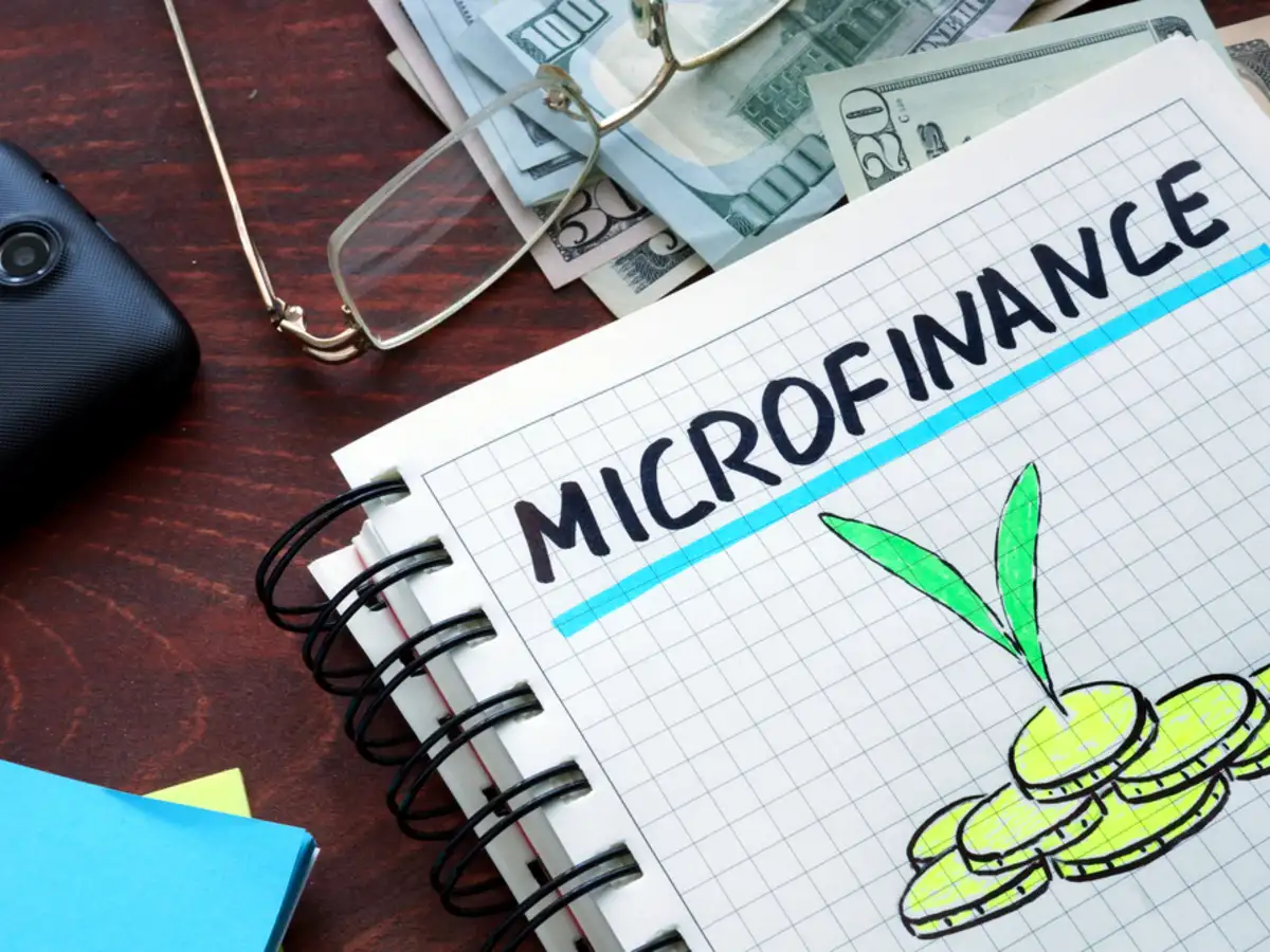 Spandana Sphoorty Share Price Trending Stocks Spandana Sphoorty Shares Gain Over 1 The Economic Times In the latest quarter, company has reported gross sales of rs. spandana sphoorty shares gain over 1