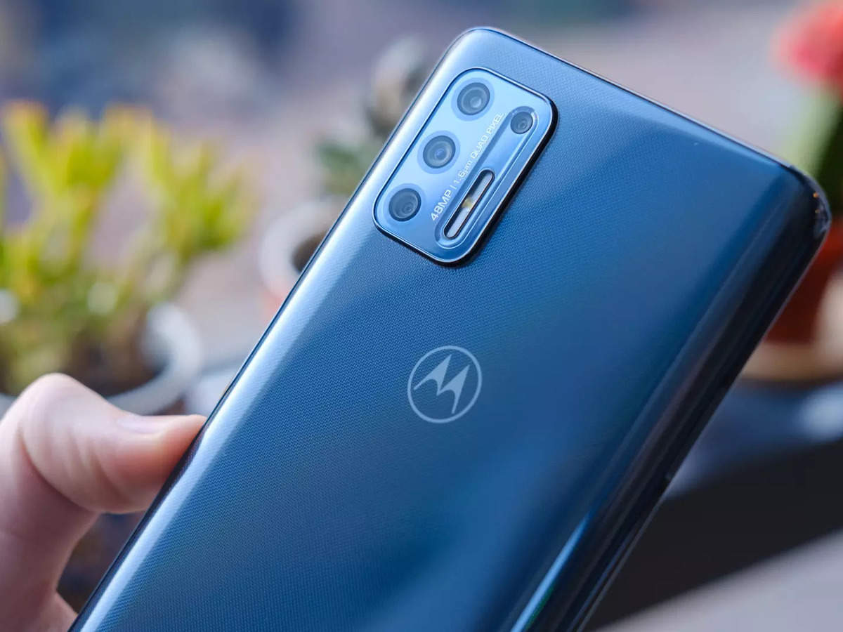 Grote waanidee Stemmen Moeras Motorola Mobile Phone: 8 Best Motorola Phones with Powerful Performance and  Innovative Features (2023) - The Economic Times
