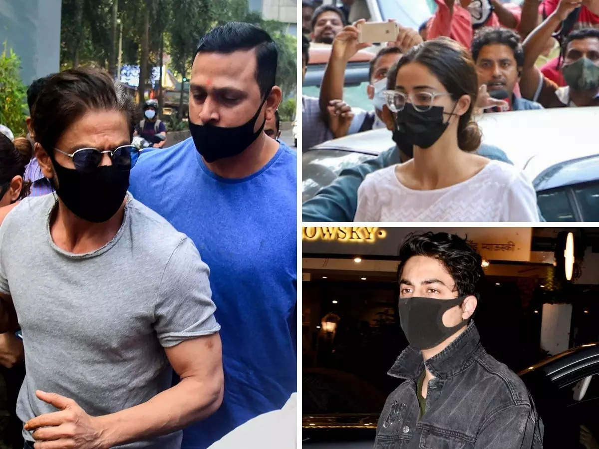 SRK&#39;s manager visits NCB office with an envelope; official source reveals  no evidence of drug chats between Aryan Khan-Ananya Pandey - The Economic  Times
