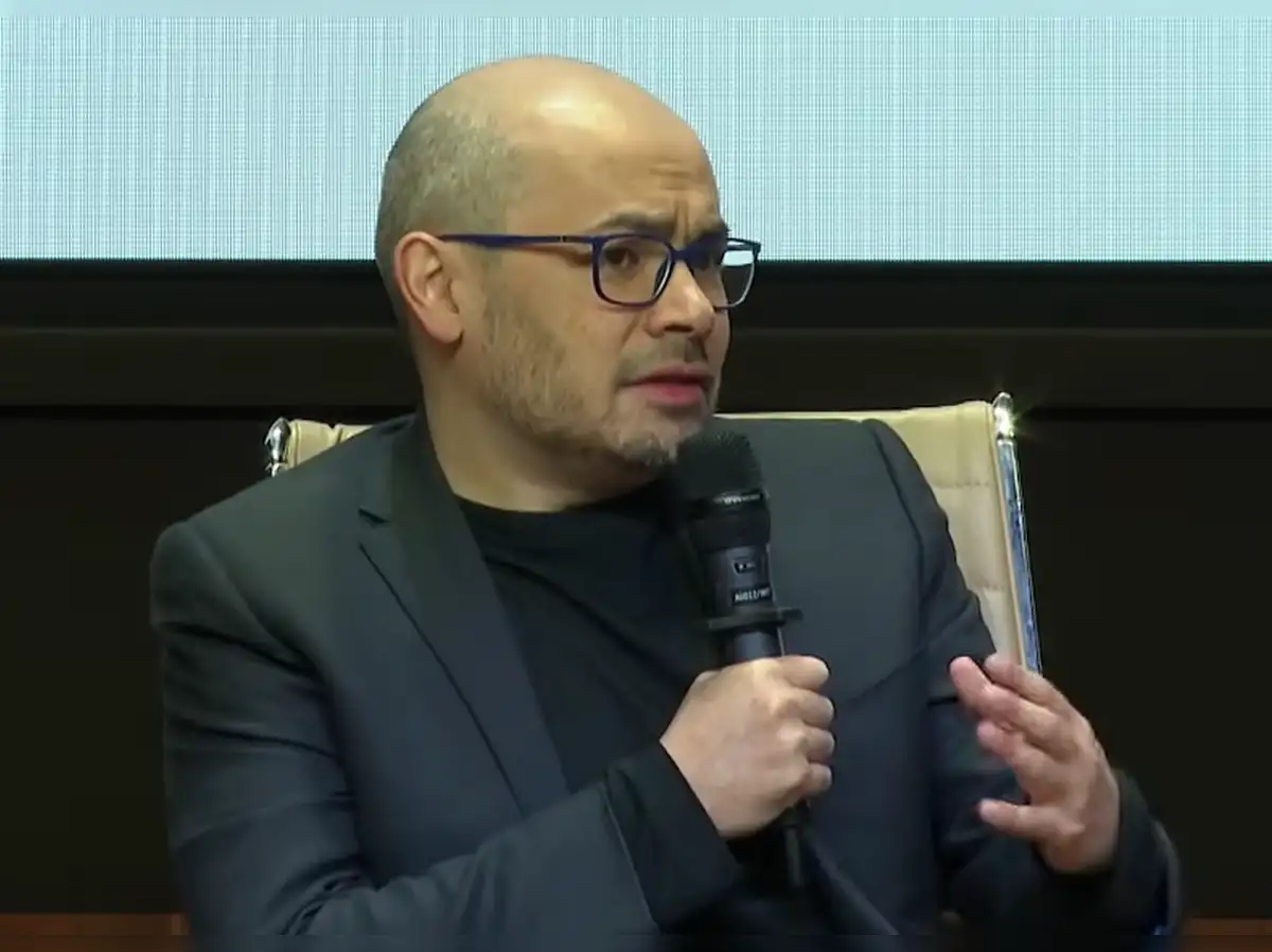 DeepMind Chief Predicts AGI Within Eight Years