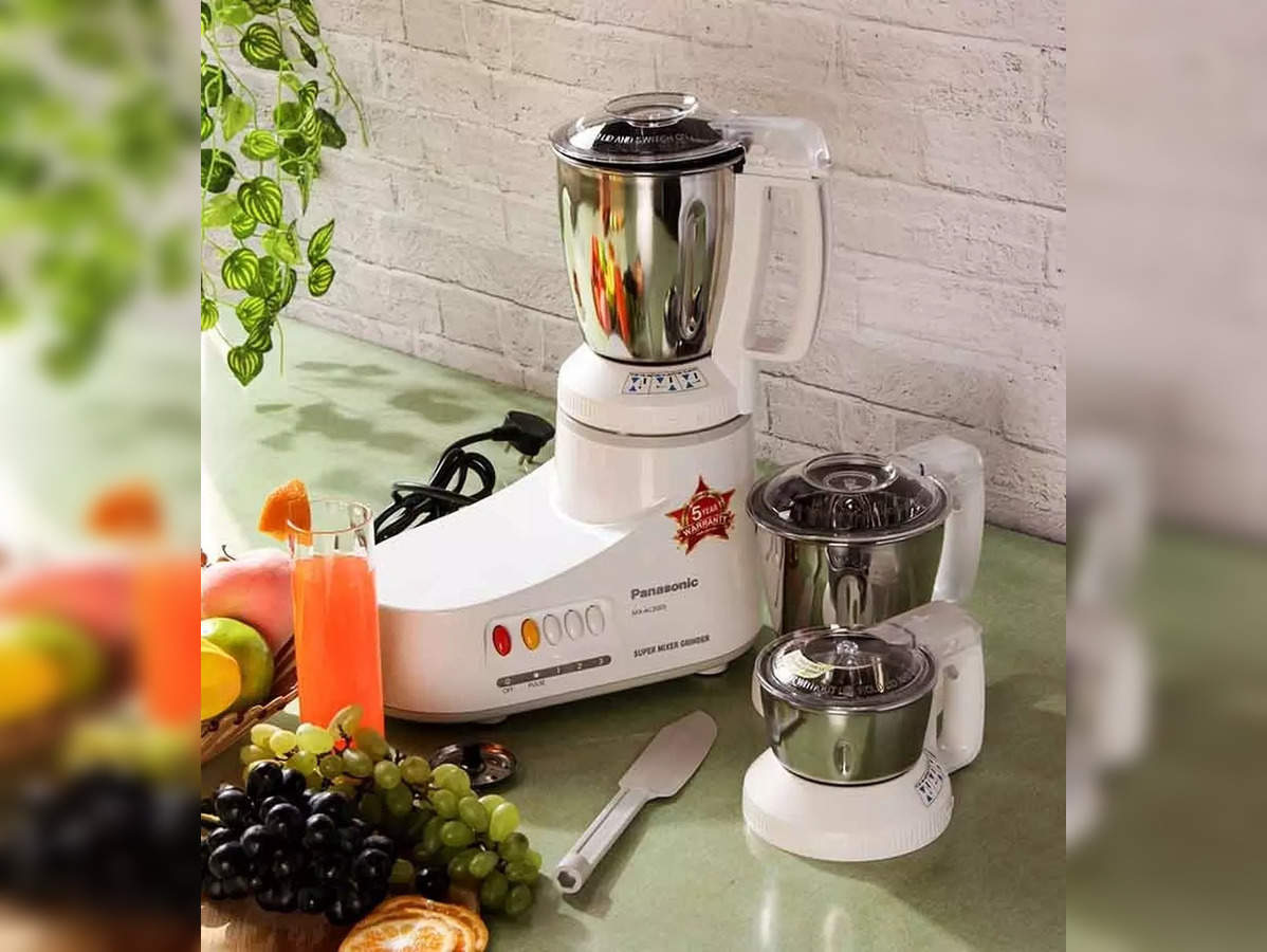 Is It Better to Use a Juicer Or Blender? Discover the Ultimate Powerhouse Appliance!