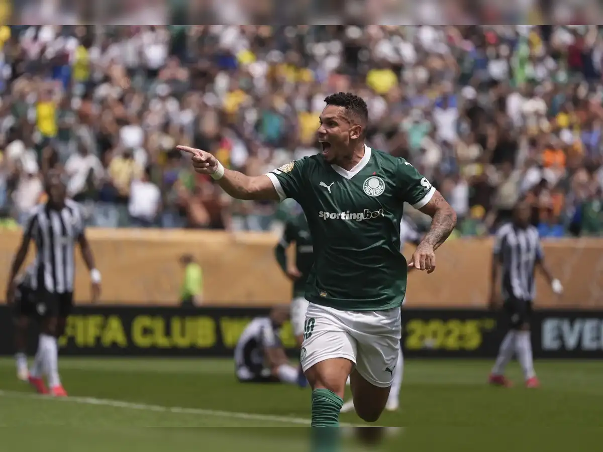 Palmeiras Gleams in Extra Time: Botafogo Falls to Brazilian Rivals in Club World Cup Thriller
