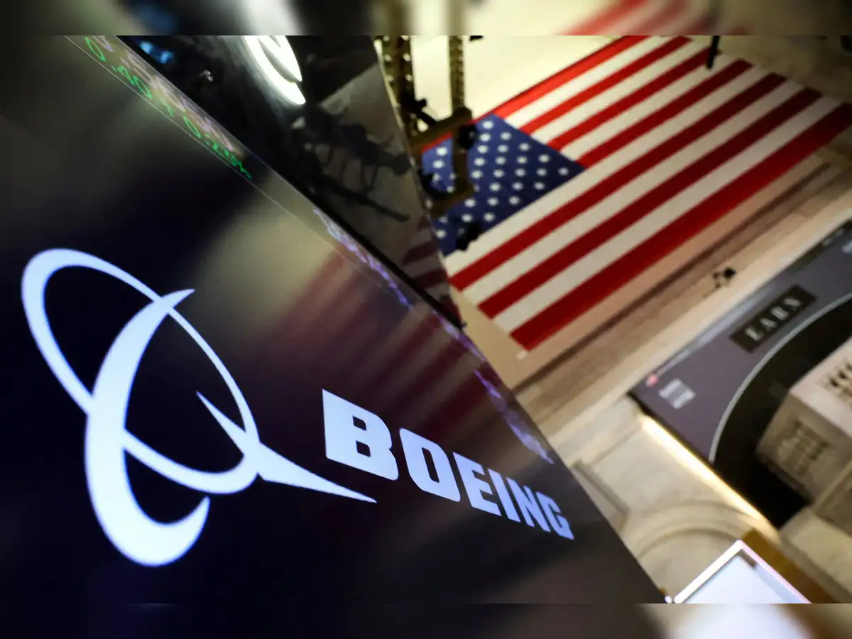 China halts Boeing jet deliveries in retaliation against US tariffs