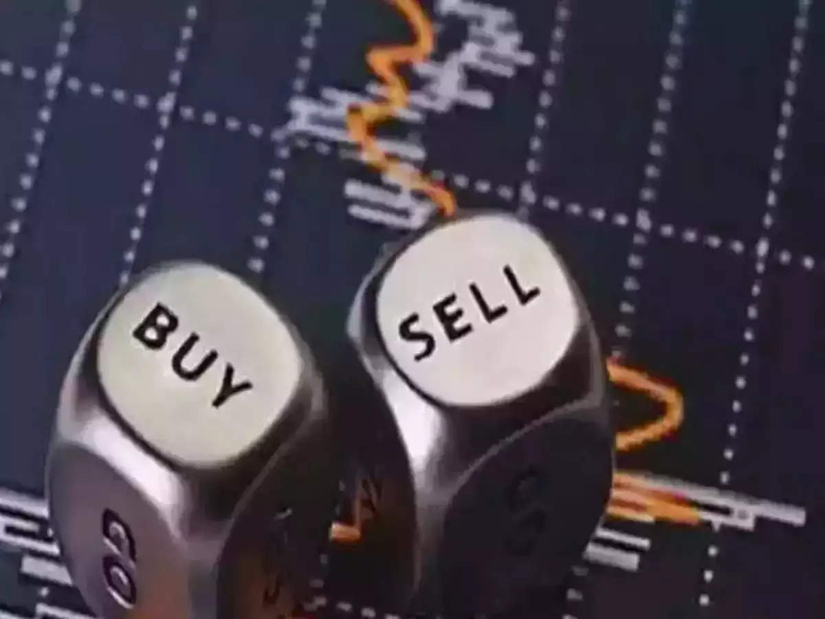 Buy or Sell: Stock ideas by experts for Aug 04, 2022